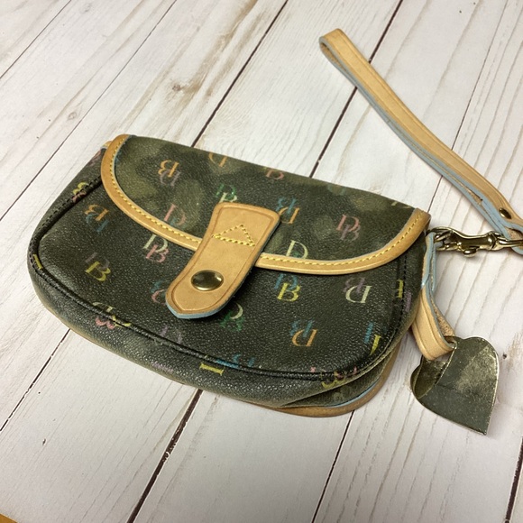 Vintage Dooney & Bourke Wristlet - Picture 2 of 11